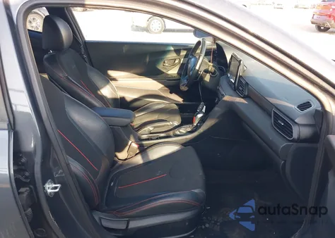 2019 Hyundai Veloster 2.0 Premium из США, поврежденный, VIN KMHTG6AF4KU006924